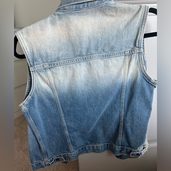 JEAN VEST - Brand: GAP - Picture 2 of 2
